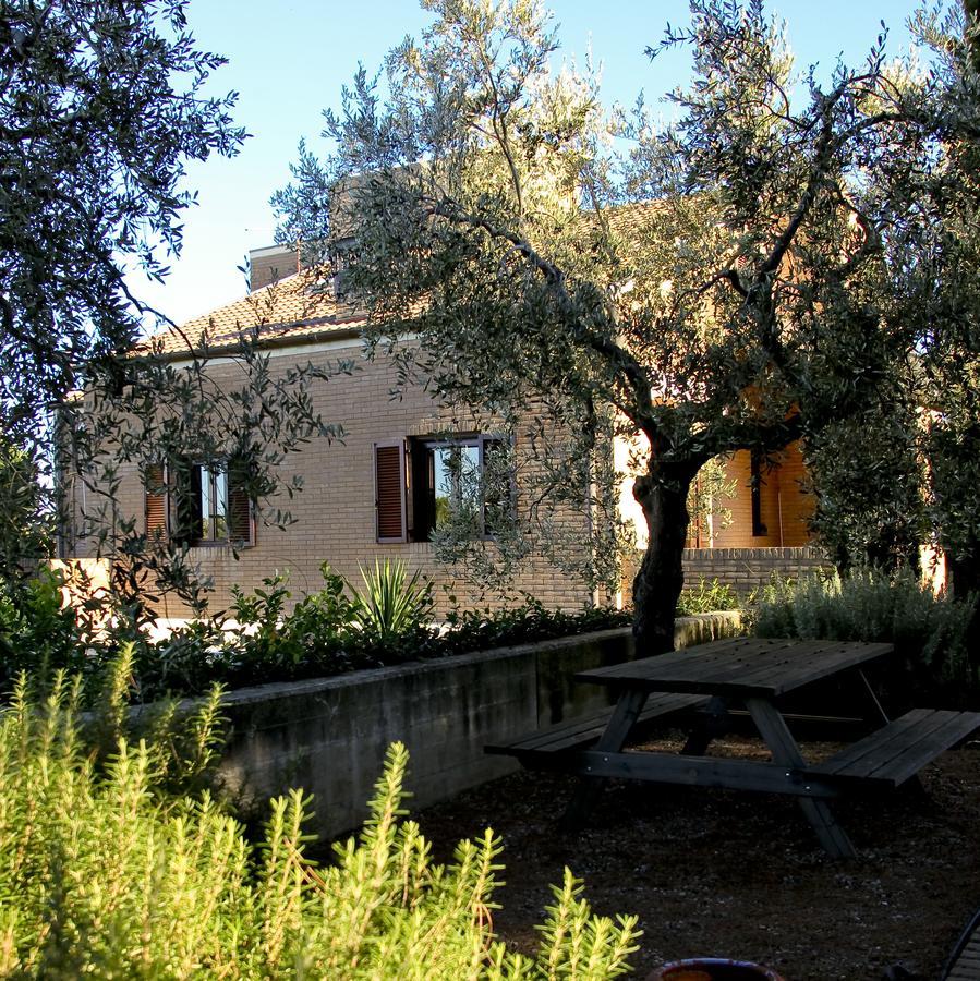 Residence Costamartino Vieste Buitenkant foto