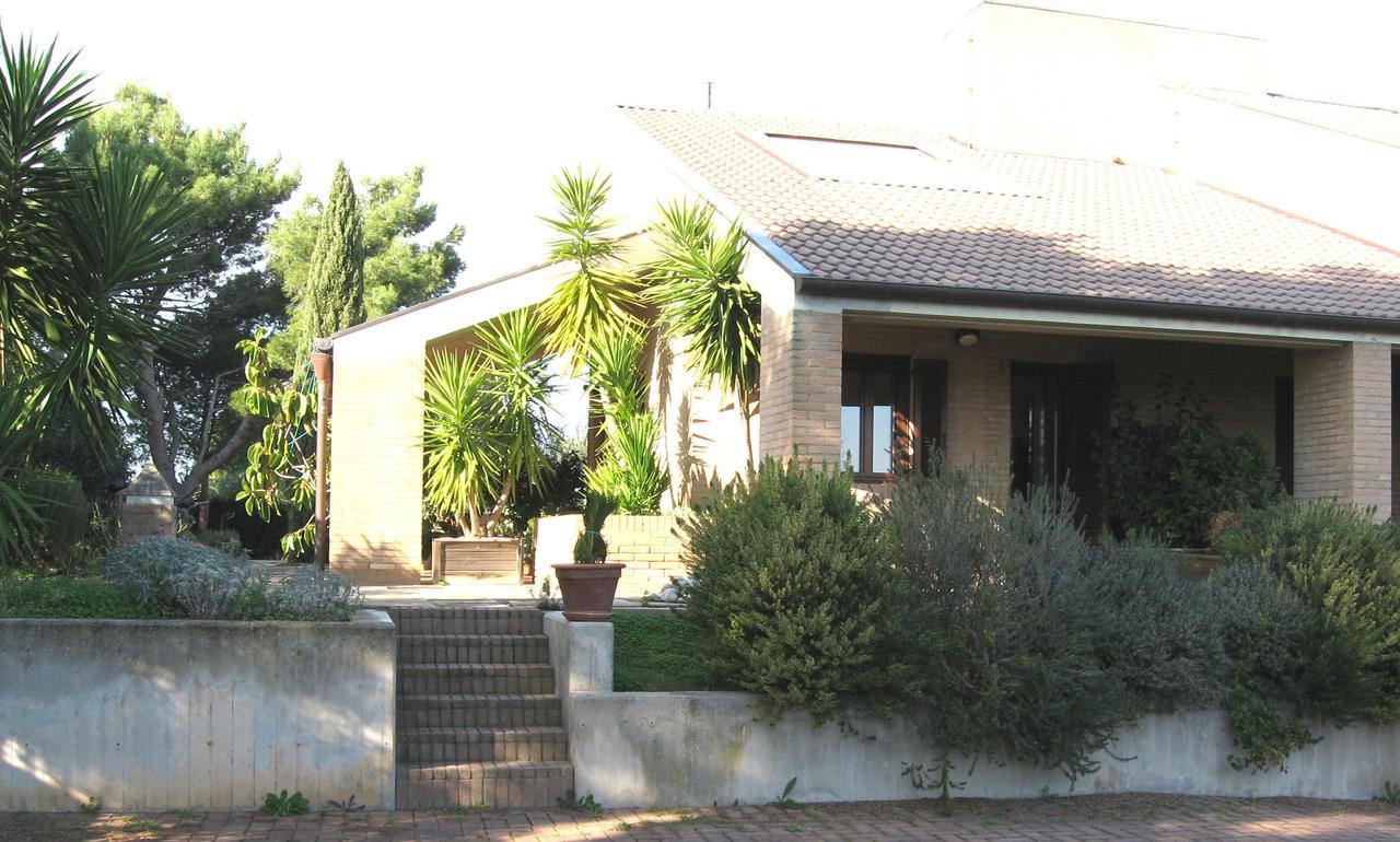 Residence Costamartino Vieste Buitenkant foto