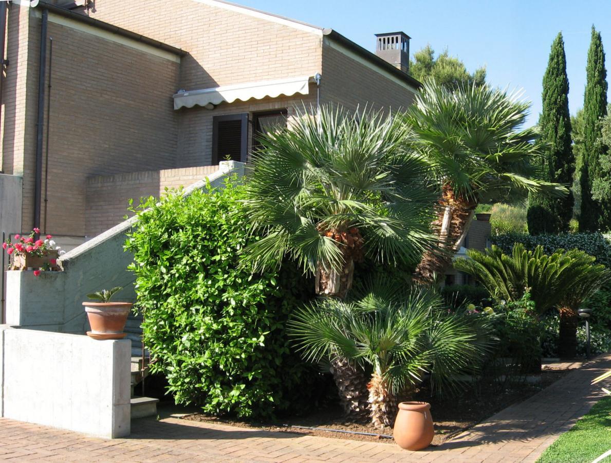 Residence Costamartino Vieste Buitenkant foto